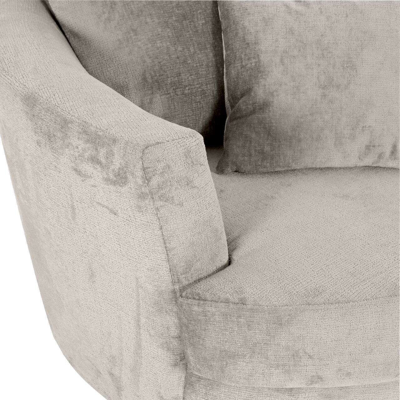 Z2 Sessel LENI Nahaufnahme eines Sessels mit weichem, hellgrauem Stoffbezug und Kissen, seitliche Perspektive