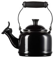 Schwarzer Wasserkessel 1,1 L mit glänzender Oberfläche, seitliche Perspektive