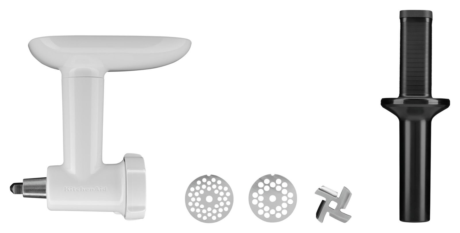 Fleischwolf-Zubehör in Vorderansicht mit verschiedenen Aufsätzen und Stopfer