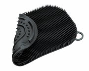 Schwarzer Silikonschwamm mit Noppenstruktur, seitliche Perspektive