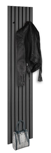 Schmale Wandgarderobe in dunklem Holzdesign, frontal abgebildet, mit schwarzer Lederjacke und gemusterter Handtasche.