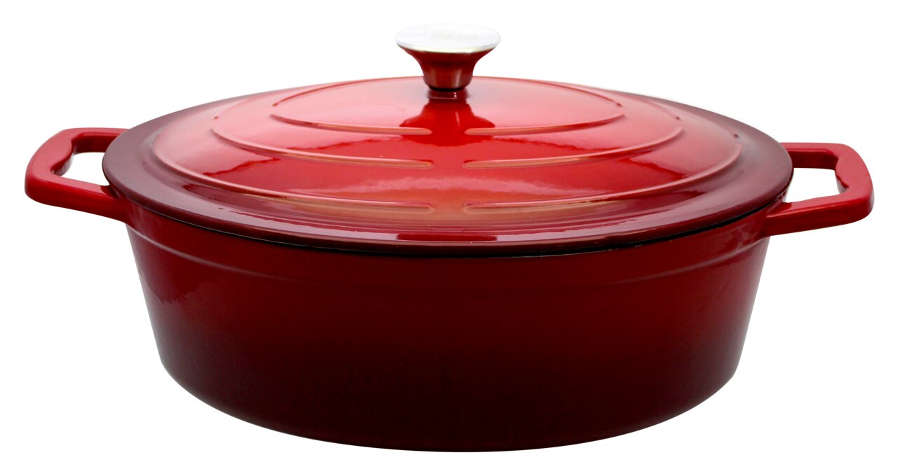 Roter ovaler Bräter aus Gusseisen mit Deckel, seitliche Perspektive