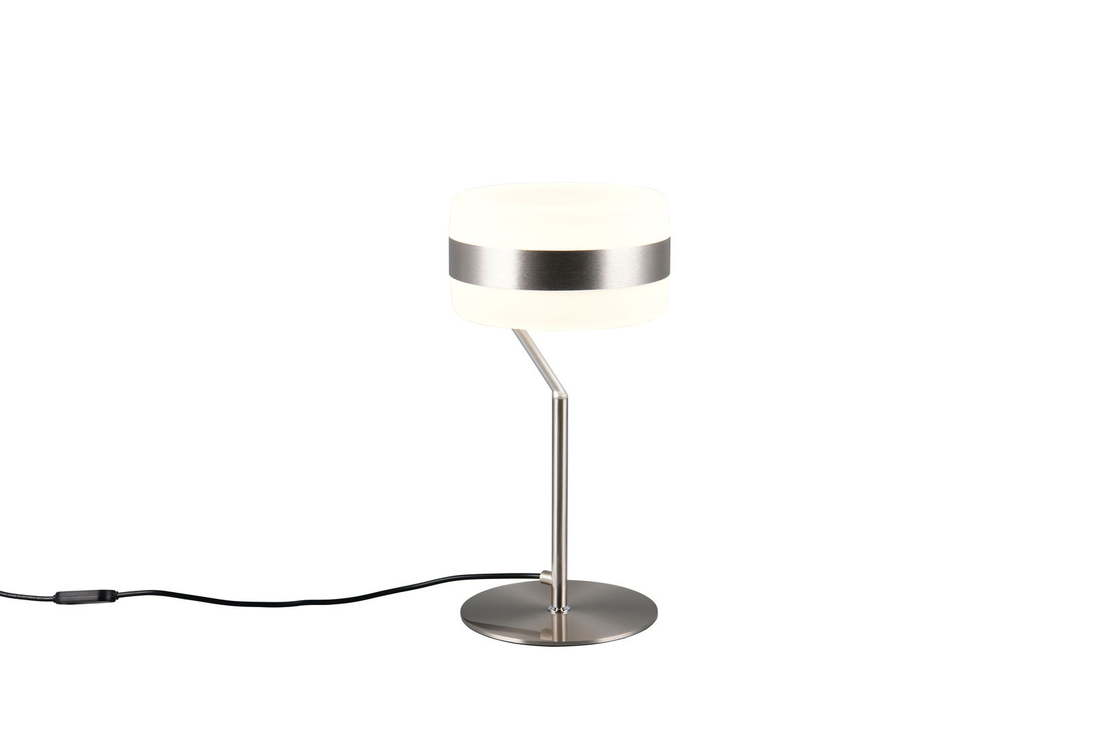 Moderne Tischleuchte mit rundem, weißem Lampenschirm und silbernem Streifen, auf einem schlanken, gebogenen Metallfuß. Seitliche Perspektive.