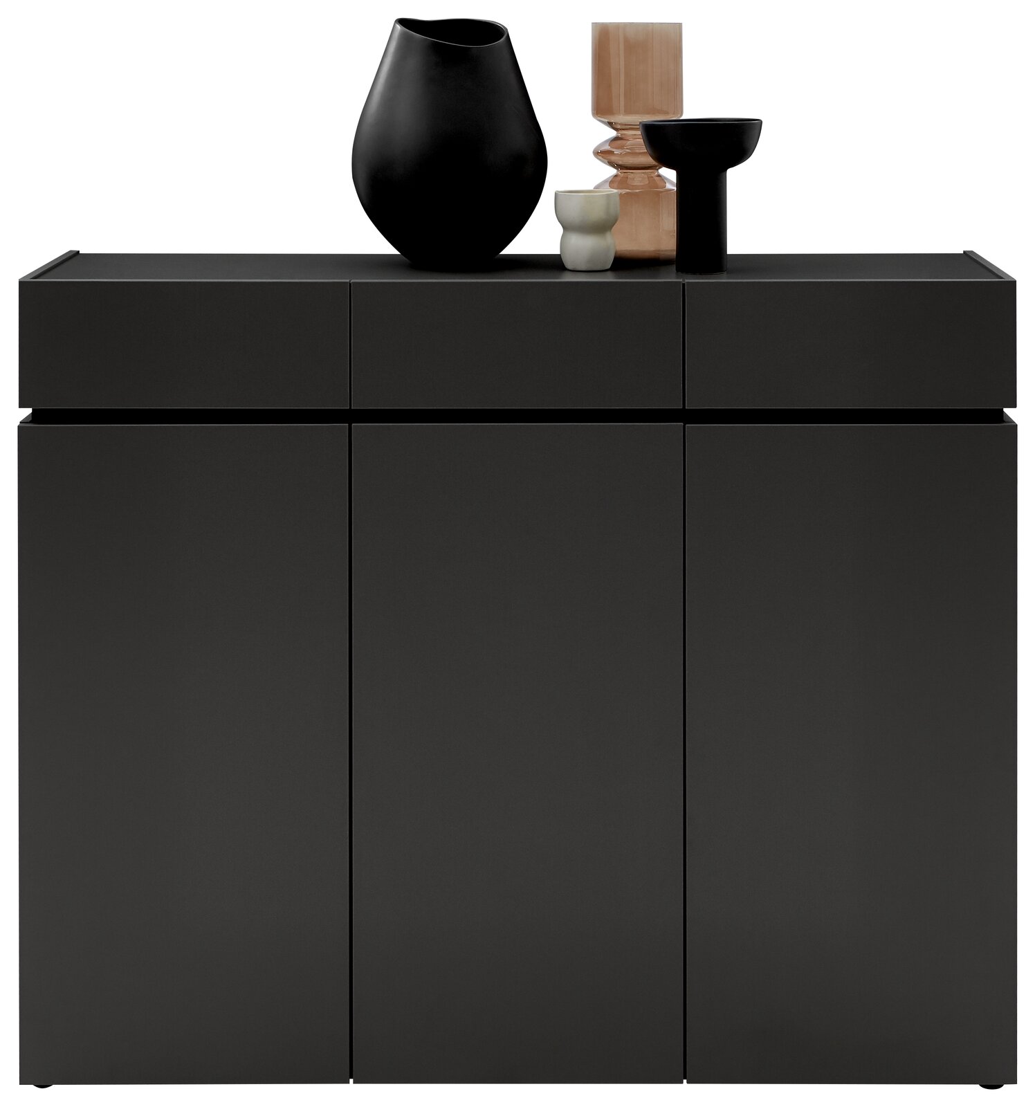 Moderne schwarze Kommode mit drei Schubladen und dekorativen Vasen, Frontalansicht