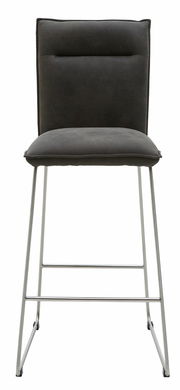 Frontansicht eines modernen Barstuhls mit gepolstertem, dunkelgrauem Sitz und Rückenlehne sowie einem schlanken Metallgestell.