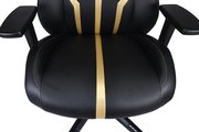 Gaming Stuhl in Schwarz mit goldenen Streifen, Vorderansicht