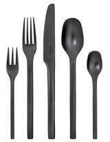 Schwarzes Besteckset aus fünf Teilen, bestehend aus Gabel, Messer, Löffel, Dessertgabel und Teelöffel, von oben betrachtet.