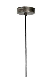 Bovenaanzicht van een hanglamp met een ronde, metalen kap en een zwarte kabel.