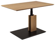 Moderner Couchtisch aus Holz mit schwarzem Metallfuß, seitliche Perspektive