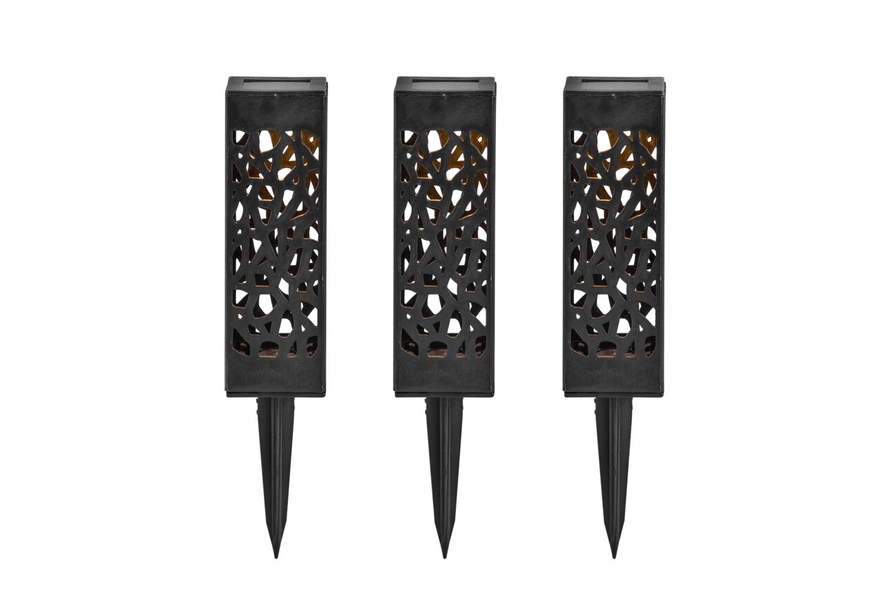 Ambia Garden Set van 3 zonne-lampen Drie zwarte zonne-lampen met een decoratief patroon, gezien van voren.