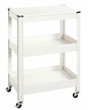 Weißer Servierwagen mit drei Ablagen und Rollen, seitliche Perspektive