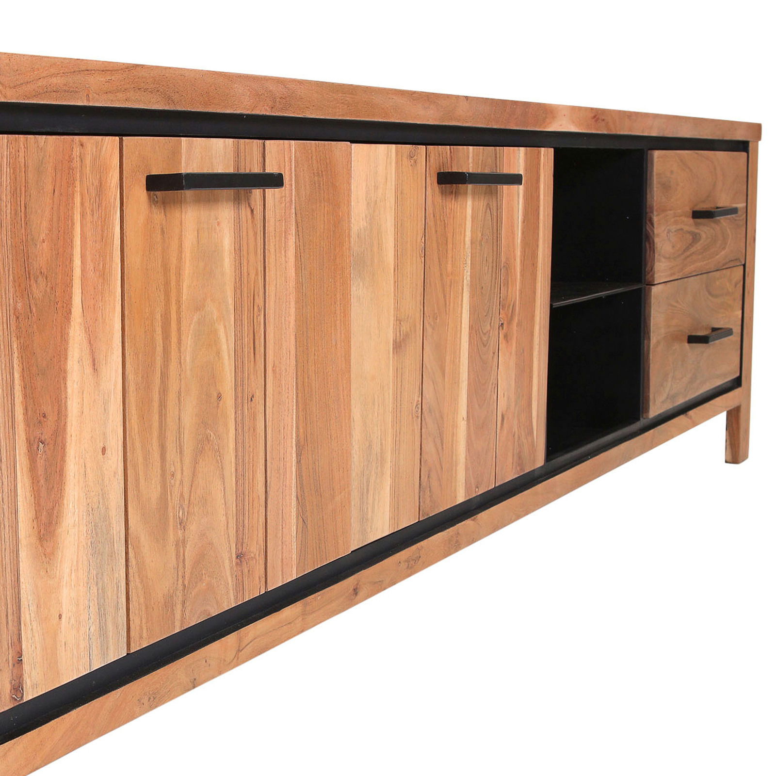 Perspektivische Ansicht eines Lowboards aus Holz mit schwarzen Griffen und offenen Fächern.