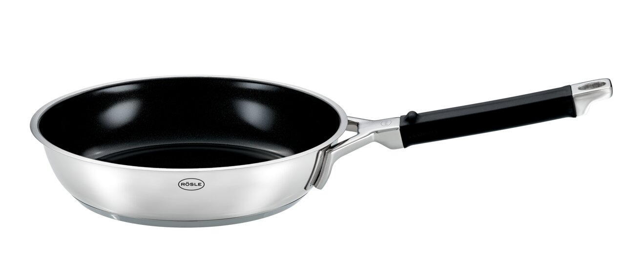 Rösle Bratpfanne 24 cm SILENCE PRO ProCearaPlus Bratpfanne aus Edelstahl mit schwarzer Antihaftbeschichtung und ergonomischem Griff, seitliche Perspektive