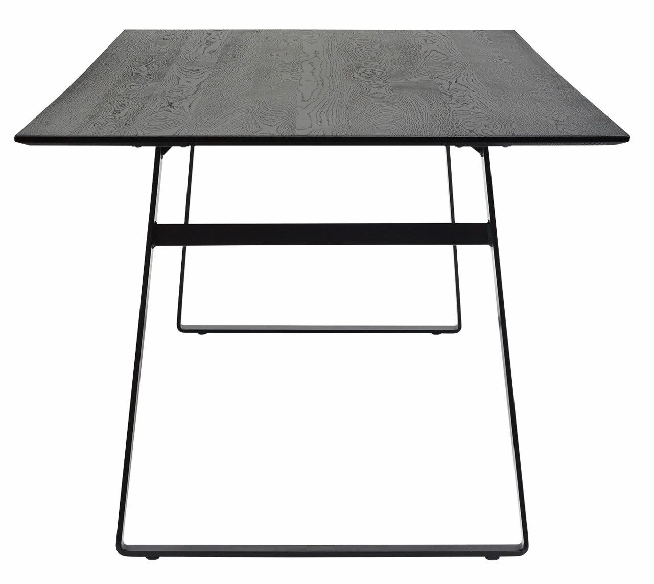 Moderne eettafel met een zwart houten blad en een slank metalen onderstel, vooraanzicht