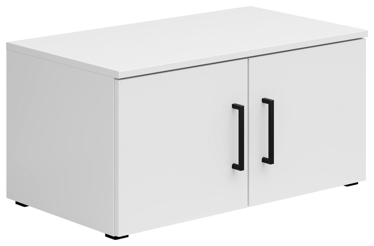 Carryhome Aufsatzschrank MULTISTAURAUM Weißer Aufsatzschrank mit zwei Türen und schwarzen Griffen, perspektivisch von vorne links gesehen.