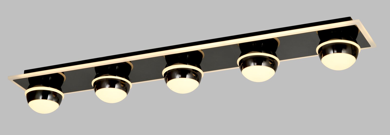 Moderne led-plafondlamp met vijf ronde lampen, zijaanzicht