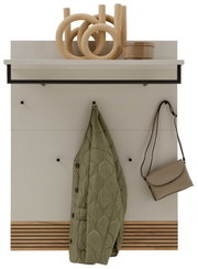 Garderobenpaneel mit Haken, Ablage und Dekoration, frontal betrachtet. Ein grüner Mantel und eine beige Tasche hängen an den Haken.