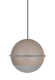 Kugelförmige LED-Pendelleuchte in Beige und Grau, seitliche Perspektive