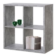 Grauer Regalwürfel mit vier Fächern, zwei grüne Tassen und Bücher, seitliche Perspektive