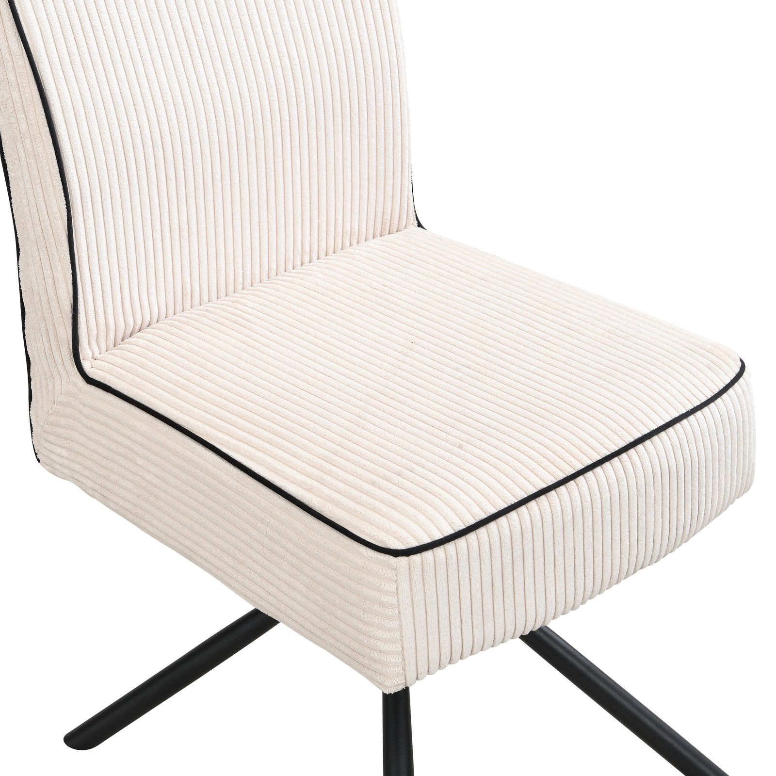 Z2 Stuhl ELMAR Nahaufnahme eines modernen Stuhls mit cremefarbenem, geripptem Stoffbezug und schwarzen Metallbeinen, seitliche Perspektive.