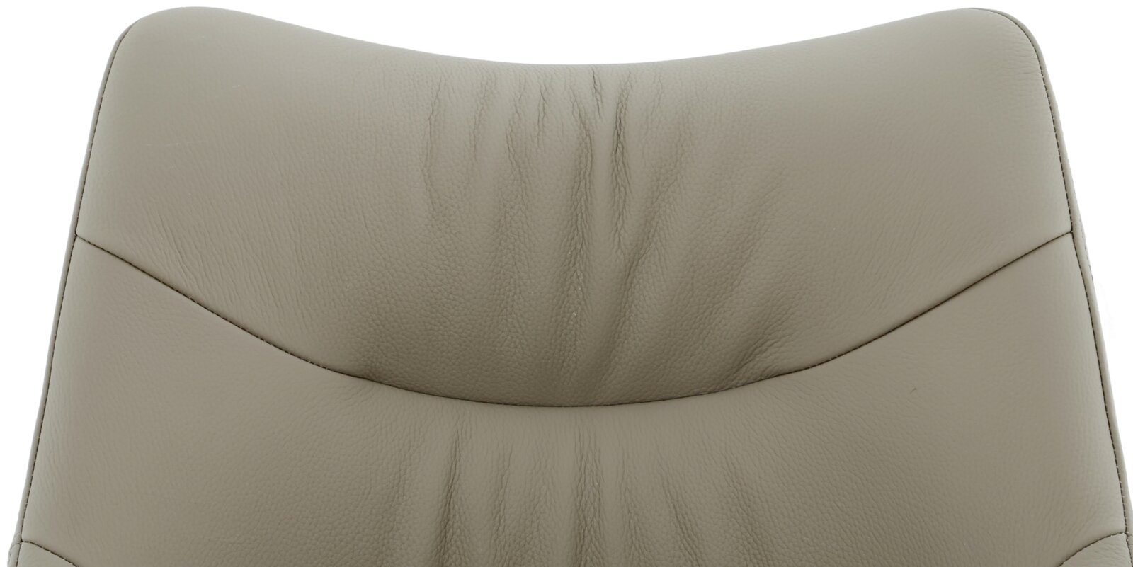 Close-up van de rugleuning van een fauteuil van grijs leer, gezien vanaf de voorkant.