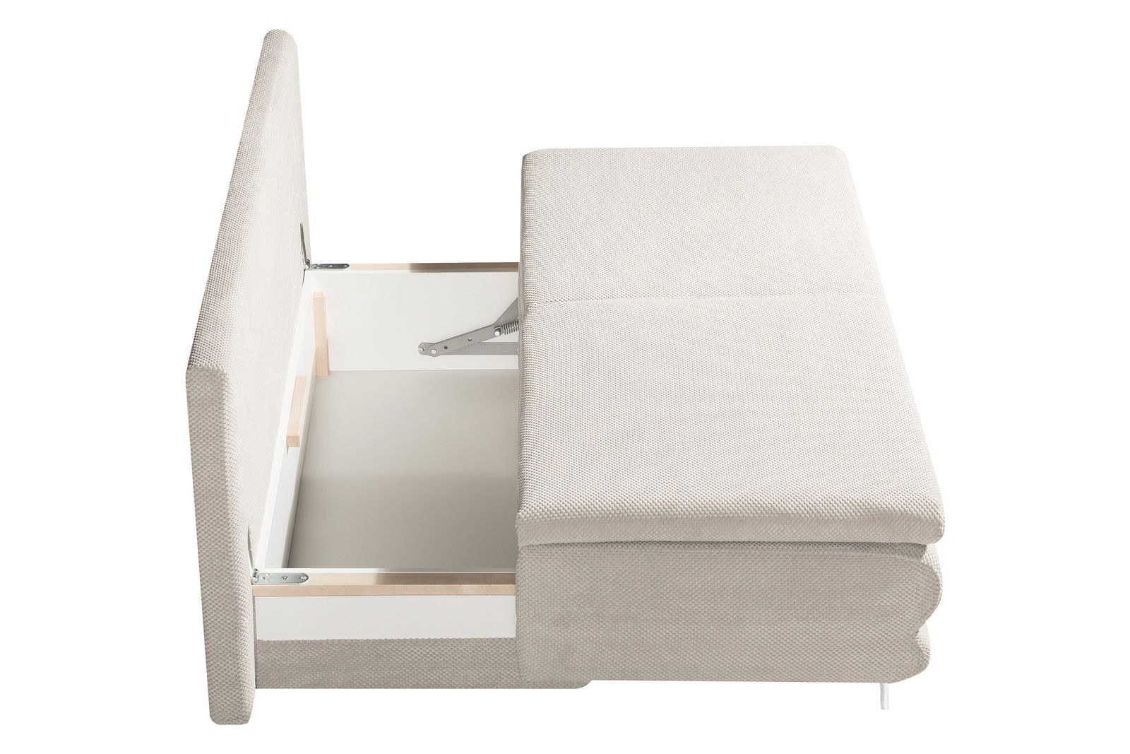Querschläfer-Sofa in hellem Stoff, seitliche Perspektive mit geöffneter Stauraumfunktion
