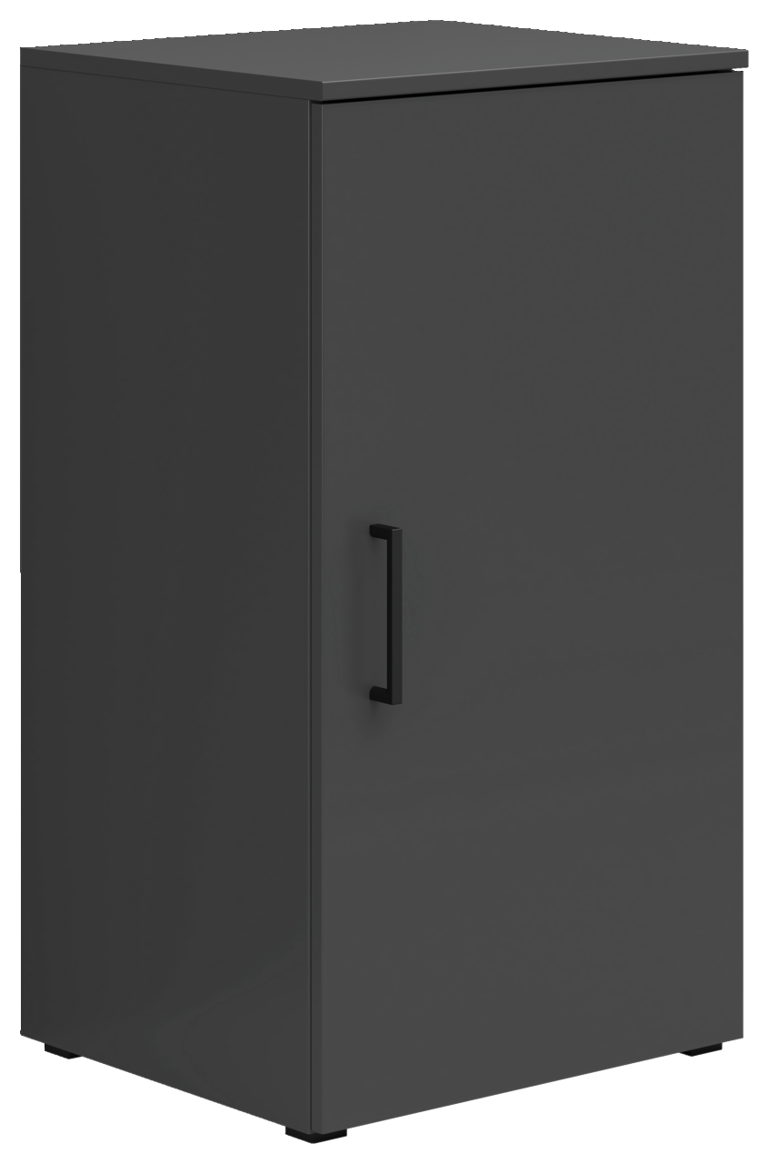 Schwarze, moderne Kommode mit einer Tür und einem Griff, seitliche Perspektive