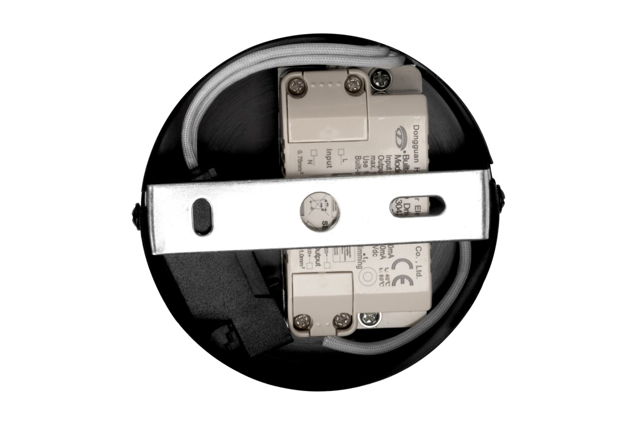 Rückansicht einer LED-Wandleuchte mit sichtbaren elektrischen Komponenten und Kabeln.