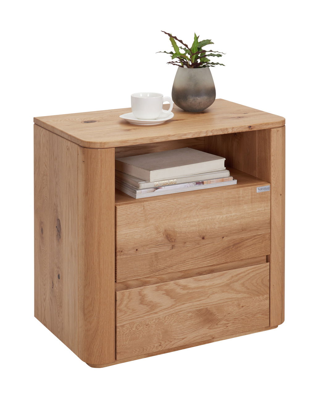 Nachtkonsole aus Holz mit zwei Schubladen, einem offenen Fach, einer Tasse und einer Pflanze darauf, Perspektive von vorne