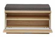 Garderobenbank aus Holz mit grauem Polster, offene Frontansicht, zeigt Stauraum mit Klapptür.