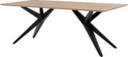 Moderner Esstisch mit Holzplatte und schwarzen Metallbeinen, seitliche Perspektive
