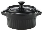 Schwarze Mini-Cocotte aus Keramik mit Deckel, seitliche Perspektive
