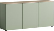 Modernes Sideboard in hellem Grün mit drei Türen und Holzoberfläche, Frontalansicht