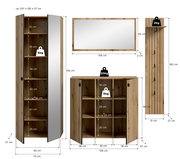 Maßgrafik eines Möbelsets in Holzoptik: hoher Schrank mit Spiegel-Tür und offenen Fächern sowie breites Sideboard mit zwei Türen und Innenfächern; dazu Wandspiegel und Wandpaneel mit Ablage, mit eingezeichneten Maßen und Belastungsangaben – Ansicht vorne 