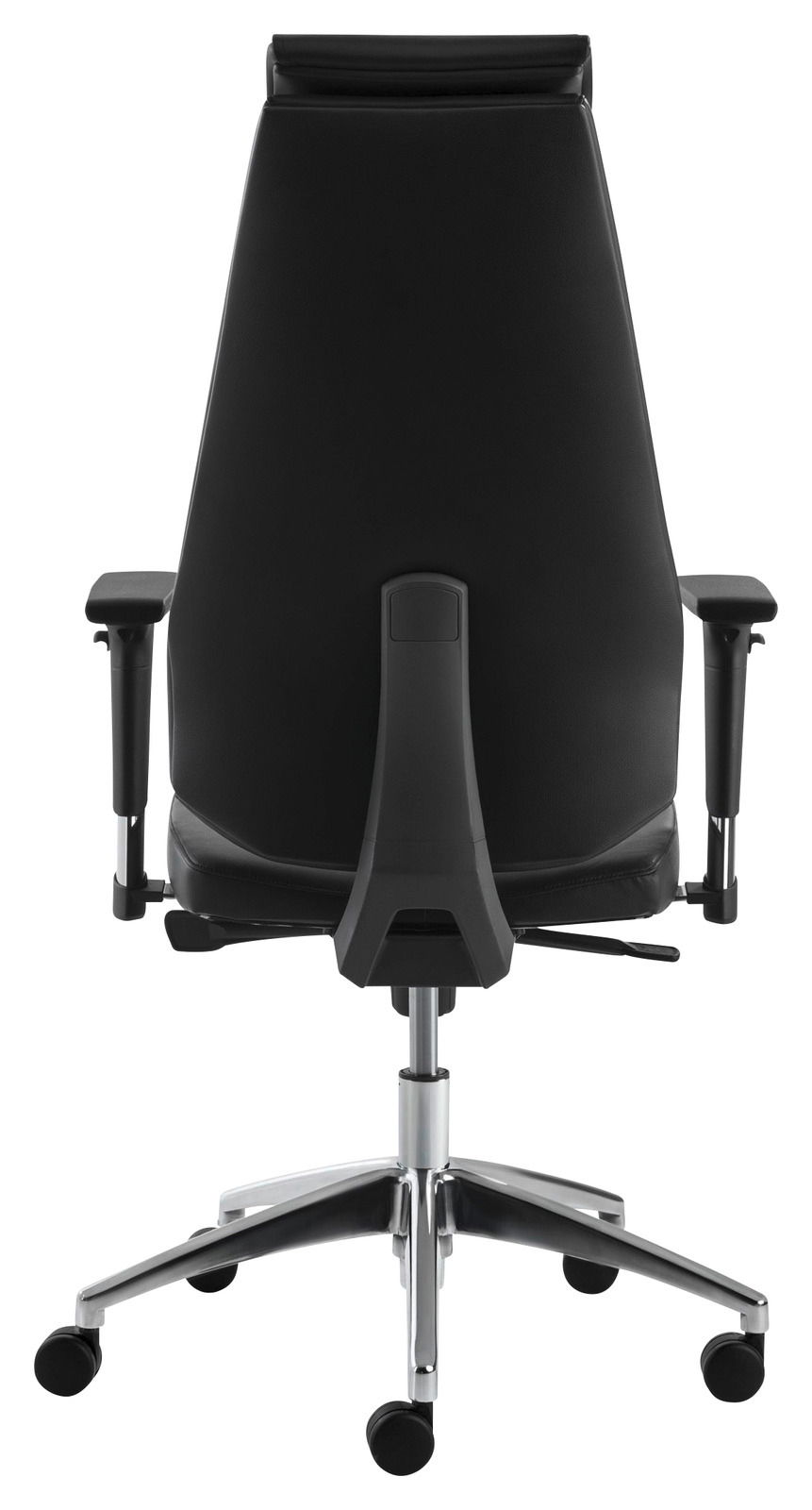 Rückansicht eines schwarzen Chefsessels mit verstellbaren Armlehnen und einem stabilen, verchromten Fußkreuz auf Rollen.