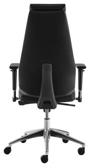 Rückansicht eines schwarzen Chefsessels mit verstellbaren Armlehnen und einem stabilen, verchromten Fußkreuz auf Rollen.