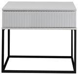 Moderne Nachtkommode mit geriffelter Front und schwarzem Metallgestell, Frontalansicht