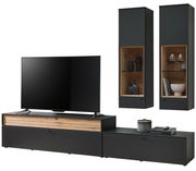 Moderne Wandkombination Venjakob LUMEA in schwarzem Design mit Holzdetails, bestehend aus einem TV-Board und zwei hängenden Vitrinen, frontal abgebildet.