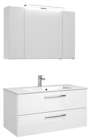 Moderner weißer Badblock mit Spiegelschrank und Waschbecken, frontale Ansicht