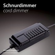 Schwarzer Schnurdimmer (Cord Dimmer) für Lampenkabel mit Schieberegler, Nahaufnahme in schräger Seitenansicht