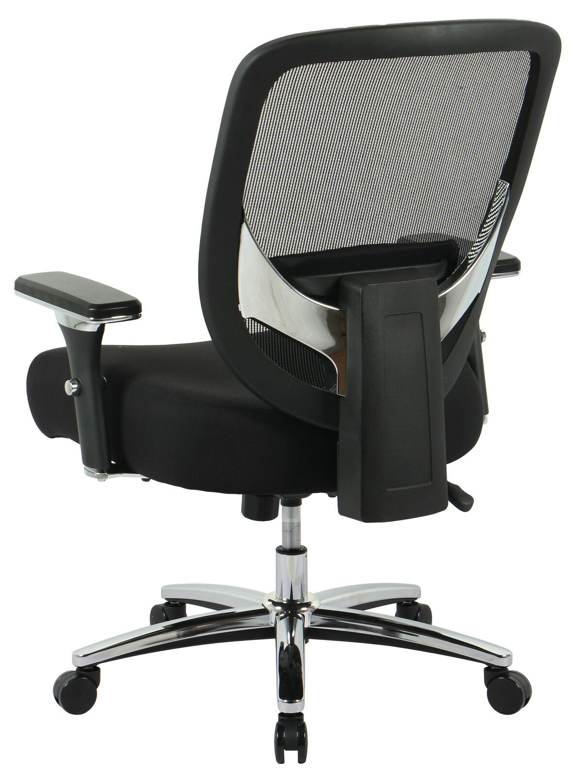 Rückansicht eines Chefsessels mit Netzrückenlehne und verstellbaren Armlehnen, auf einem verchromten Drehfuß mit Rollen.