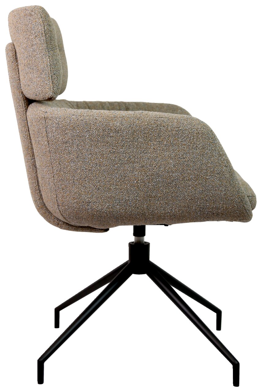 Zijaanzicht van een moderne fauteuil met gestoffeerde zitting en rugleuning, op een zwart metalen onderstel met vier poten.