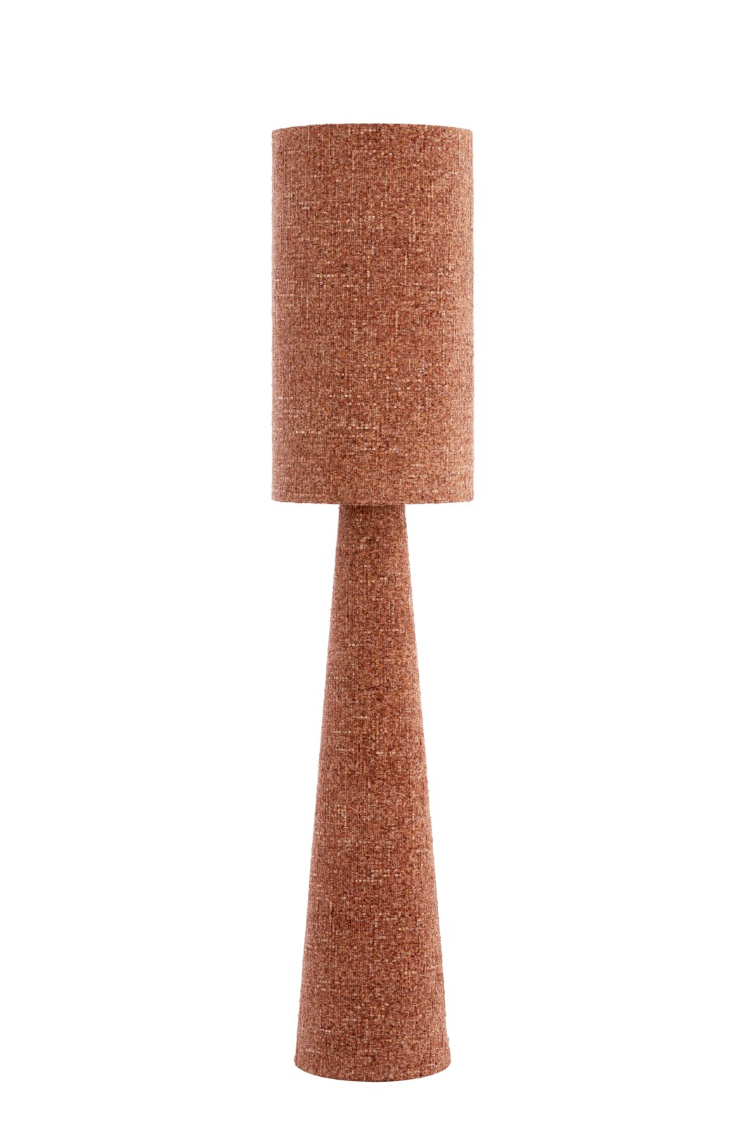 Vooraanzicht van een slanke hoge vloerlamp met taps toelopende voet en cilindervormige kap, volledig bekleed met roestbruine gemêleerde stof