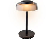 LED Tischleuchte mit schwarzem Sockel und rauchfarbenem Schirm, seitliche Perspektive