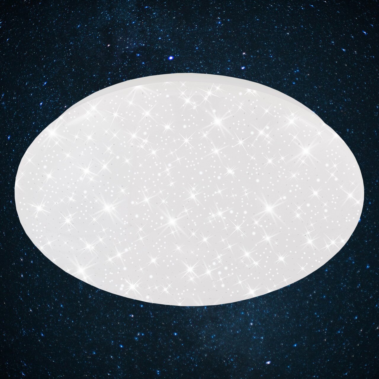 Ronde LED-plafondlamp in wit met een sprankelend sterrenhemeleffect, gezien van onderaf