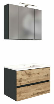Moderne Badkombination mit Spiegelschrank und Waschbeckenunterschrank in Holzoptik, seitliche Perspektive