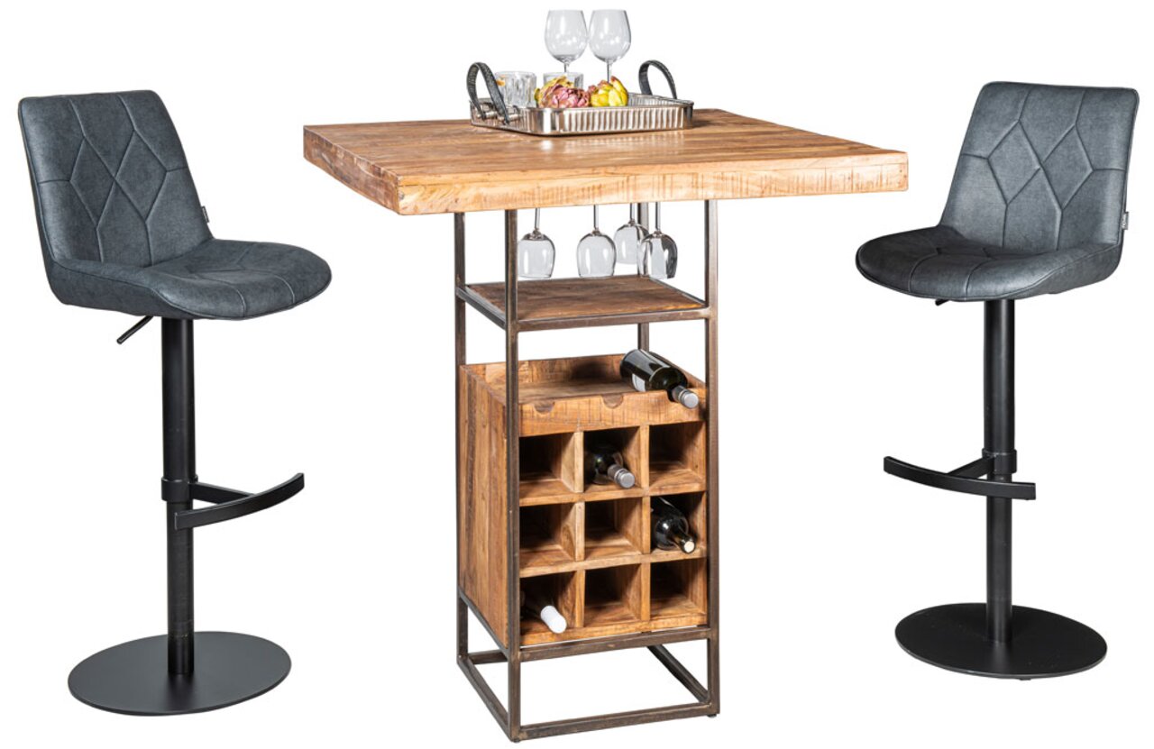 Bar-Set mit zwei grauen Barhockern und einem Holztisch mit integriertem Weinregal, seitliche Perspektive