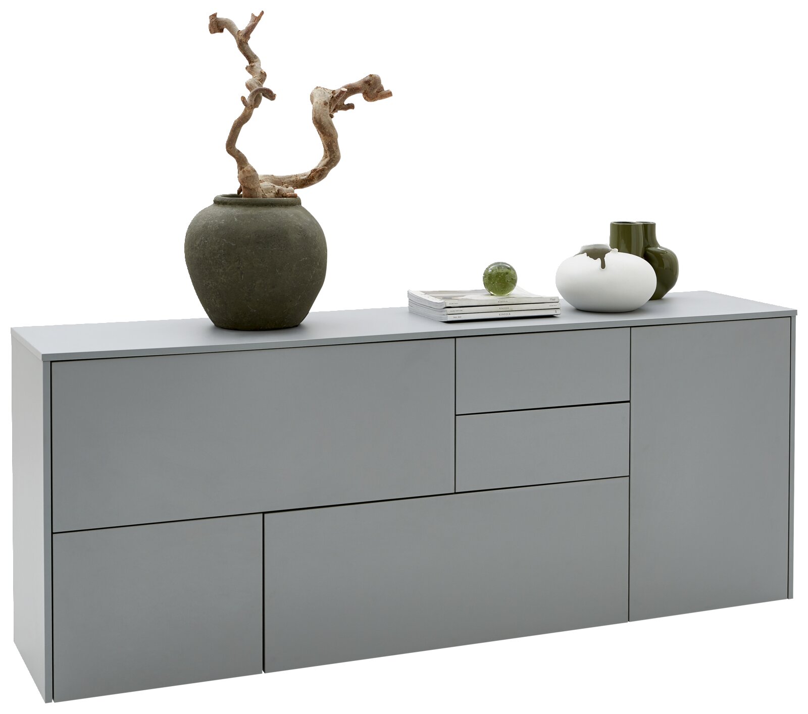 Voleo Dressoir NAOMI Modernes graues Sideboard mit dekorativen Vasen und Büchern, seitliche Perspektive