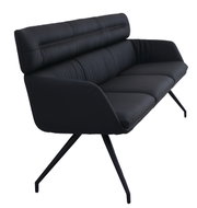 Schwarze Sitzbank mit modernem Design, seitliche Perspektive
