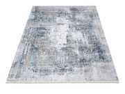 Teppich Vision Yama in Blau- und Grautönen, Größe ca. 160x230cm, aus schräger Perspektive fotografiert